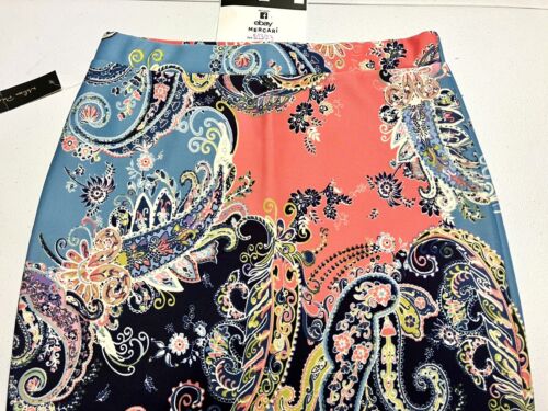 Melissa Paige Women's Multiple Color Pull Up Skirt Size SP NWT