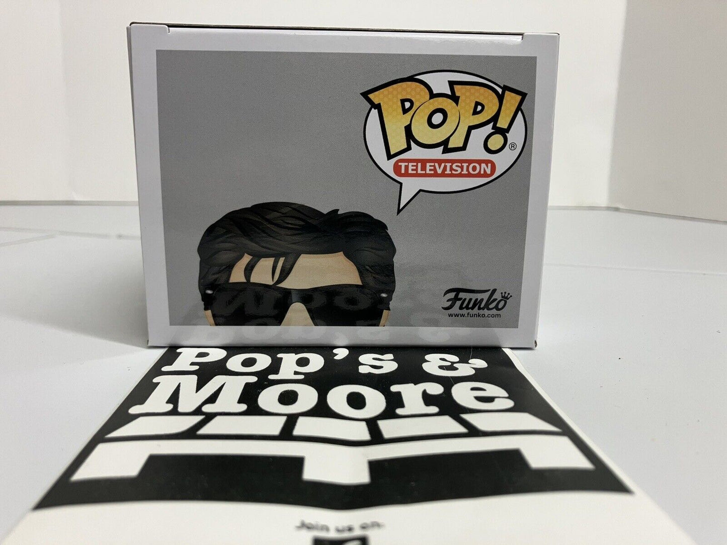 Funko Pop! Stranger things: Steve With Sunglasses 638 Vinyl Figure Brand New