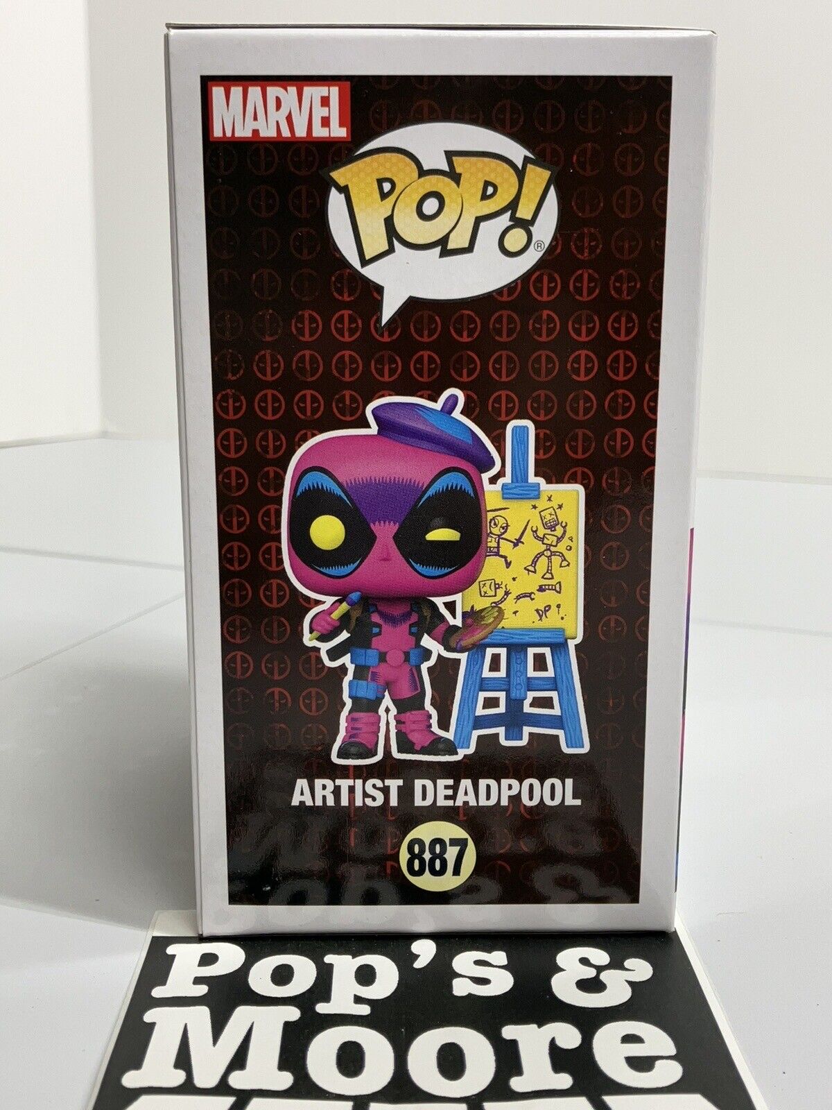 Funko Pop! Deadpool: Artist Deadpool 887 Exclusive Figure With Proctector