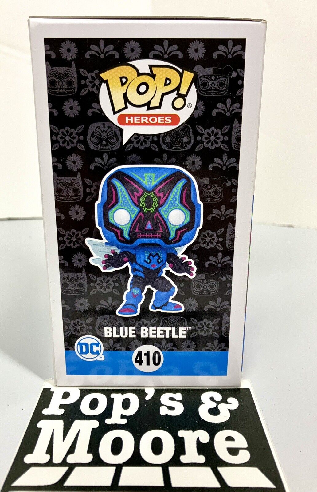 Funko Pop! DC Super Heros: Blue Beetle 410 Vinyl Figure