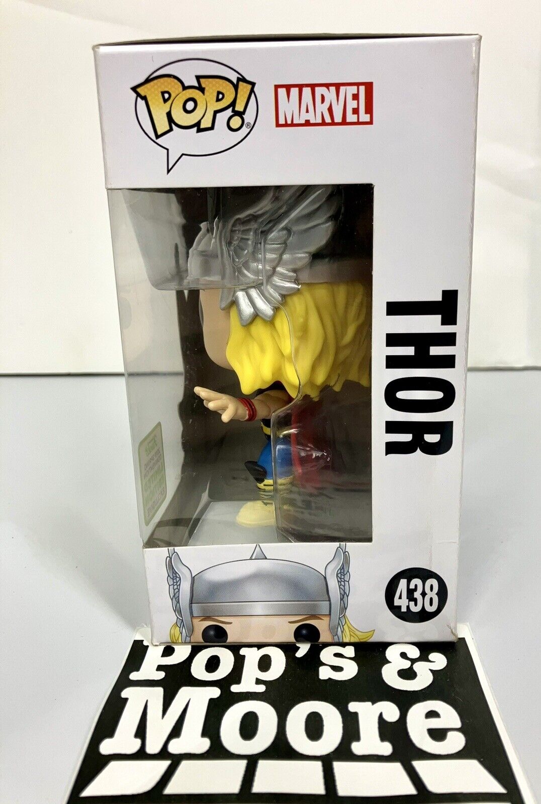 Funko Pop! Marvel: Thor 438 Exclusive Vaulted Figure W/Box damaged & Protector 