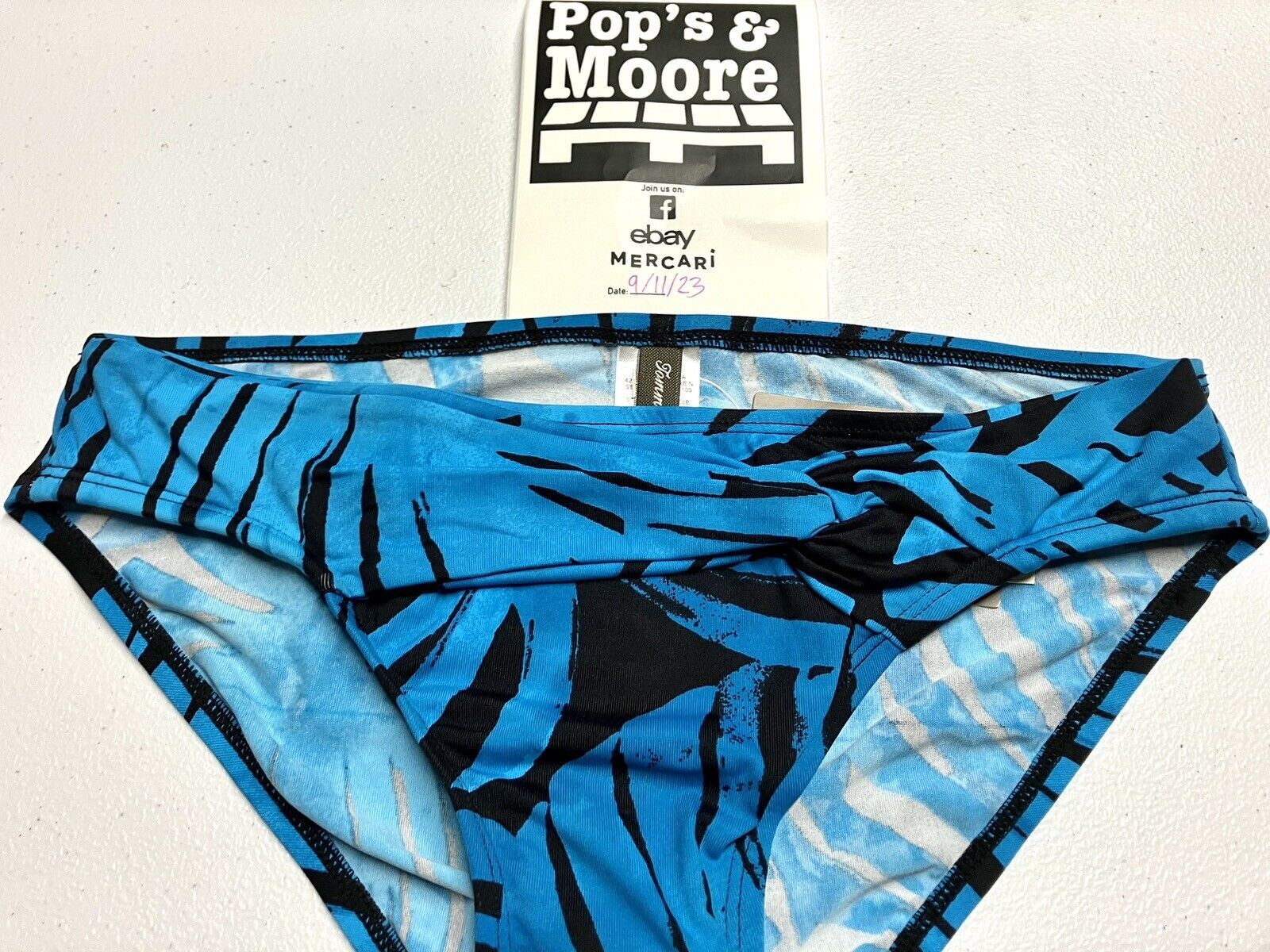 Tommy Bahama Women’s Blue and Black Swimwear Bottom Size XS NWT