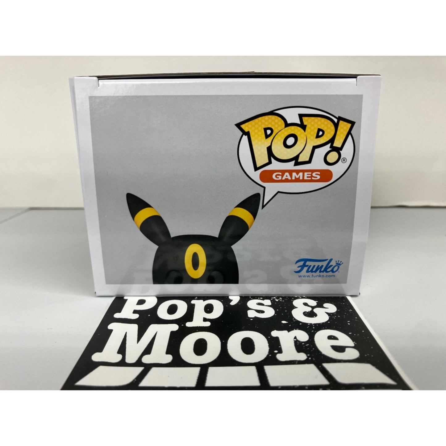 Funko Pop Games! Pokemon: Umbreon 948 Vinyl Figure Brand New